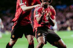 九游官网平台 -马龙斯托克顿经典挡拆视频